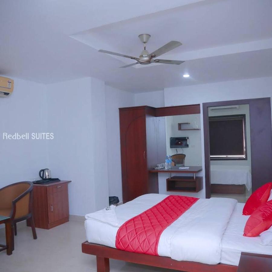 Redbell Suites Malapuram Malappuram Kültér fotó