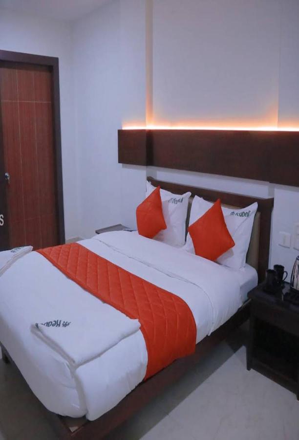 Redbell Suites Malapuram Malappuram Kültér fotó