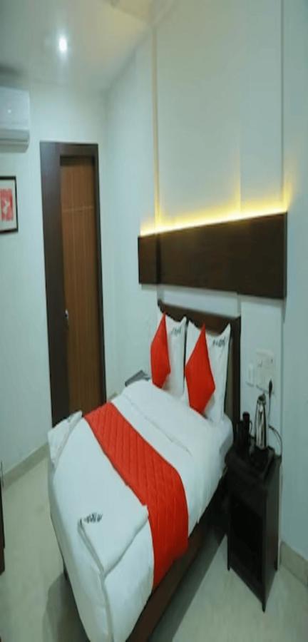 Redbell Suites Malapuram Malappuram Kültér fotó